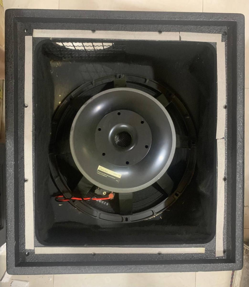 Ưu điểm nổi bật của Sub hầm (hơi) bass 40 B3 B115D